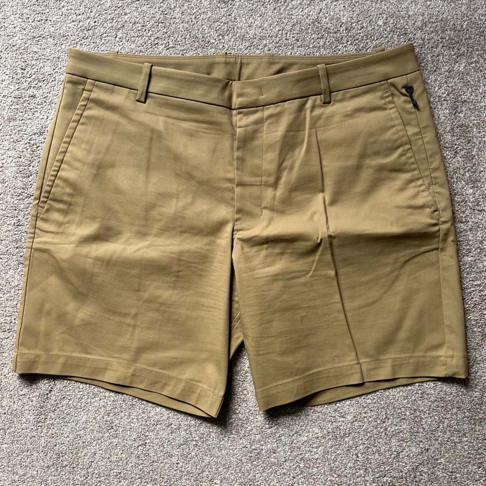 Mens Kit and Ace 7” Casual Shorts Size 36 Like NEW